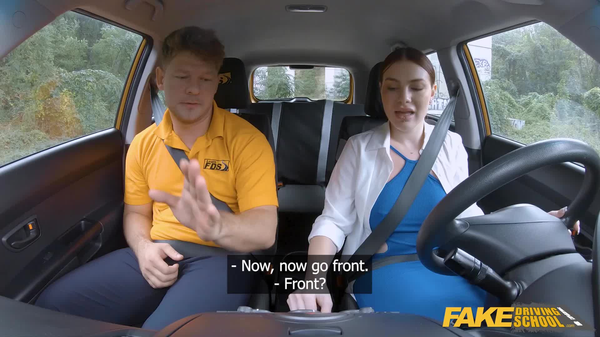 Fake Driving School busty Apra Shay